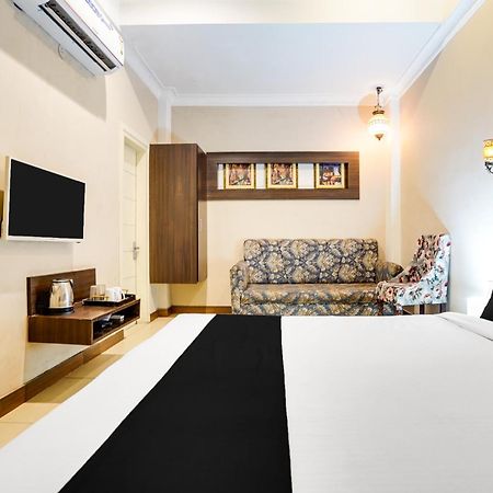 Super Townhouse Mansarovar Near Metro Station Jaipur Eksteriør bilde