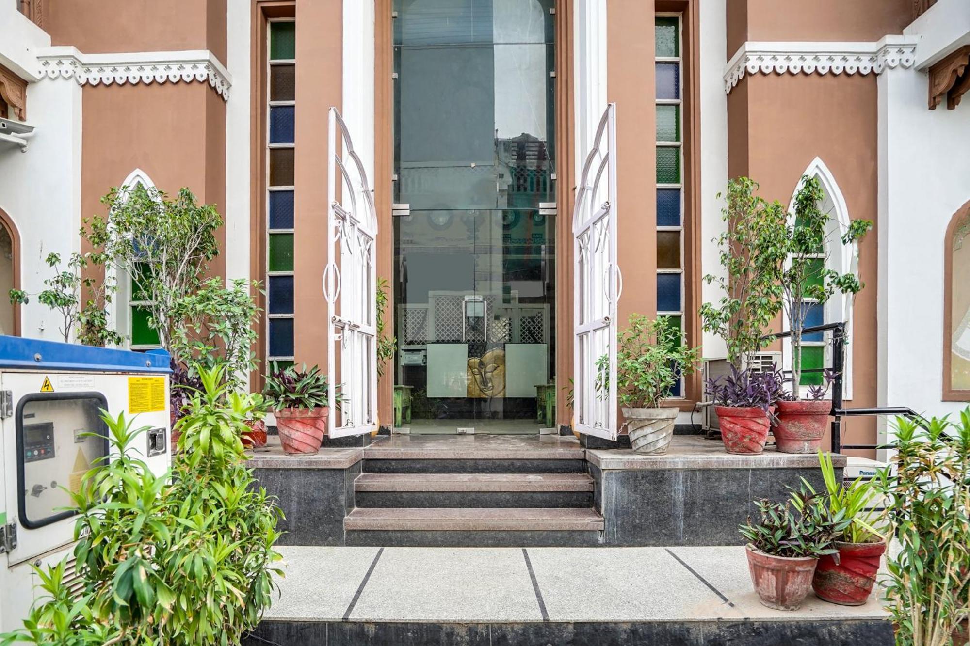 Super Townhouse Mansarovar Near Metro Station Jaipur Eksteriør bilde