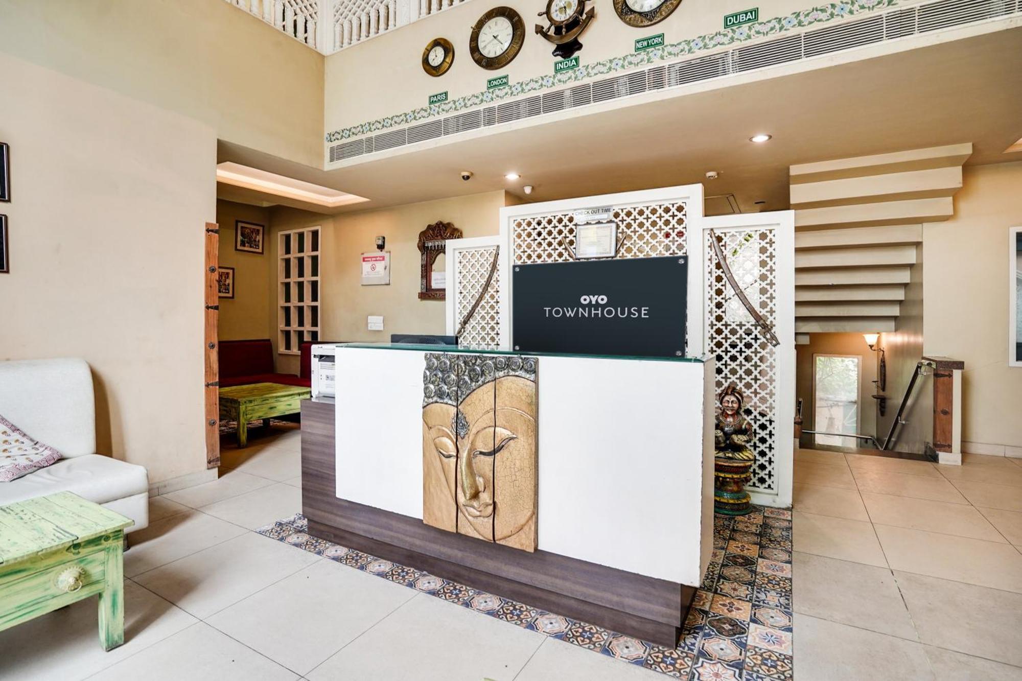 Super Townhouse Mansarovar Near Metro Station Jaipur Eksteriør bilde