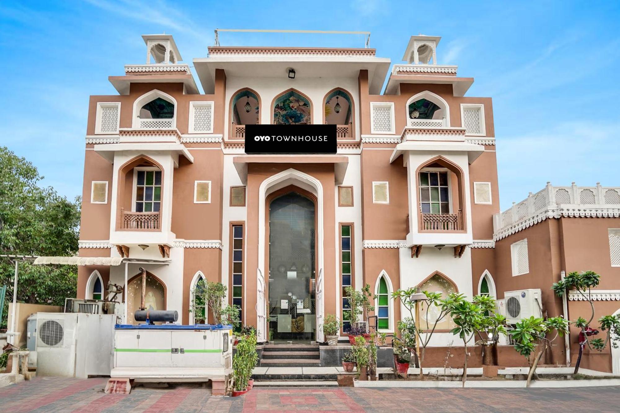 Super Townhouse Mansarovar Near Metro Station Jaipur Eksteriør bilde