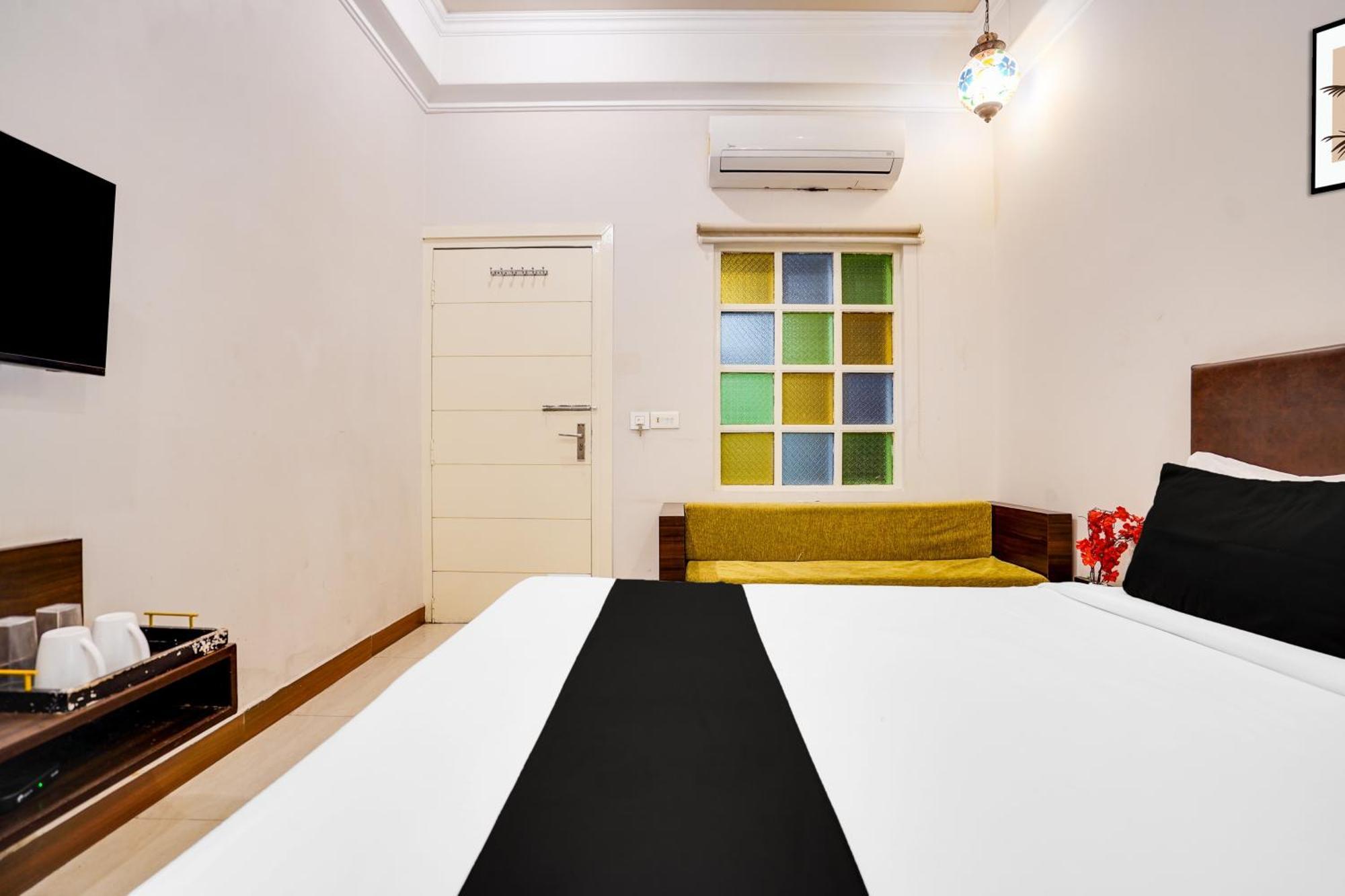 Super Townhouse Mansarovar Near Metro Station Jaipur Eksteriør bilde