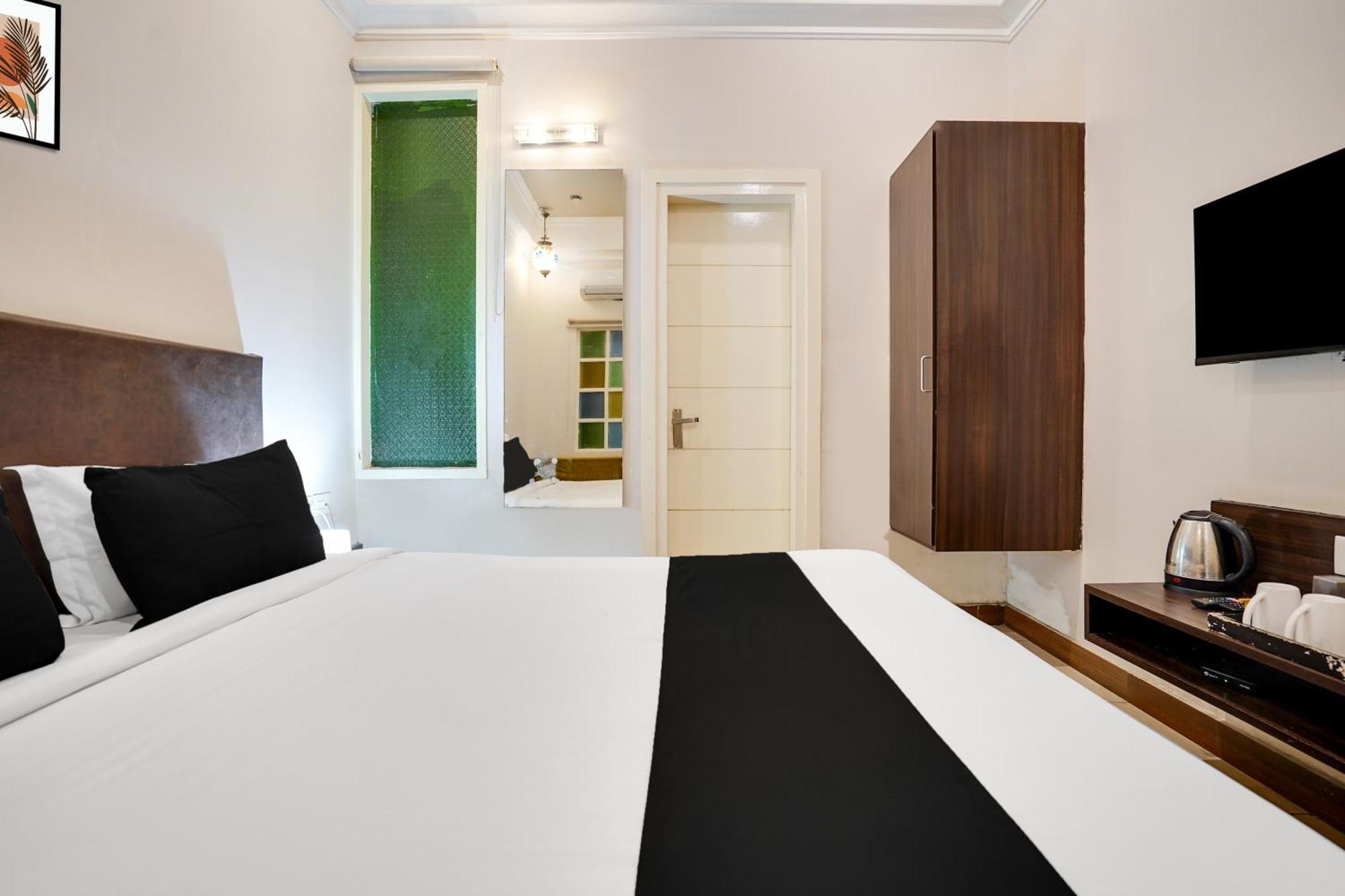 Super Townhouse Mansarovar Near Metro Station Jaipur Eksteriør bilde