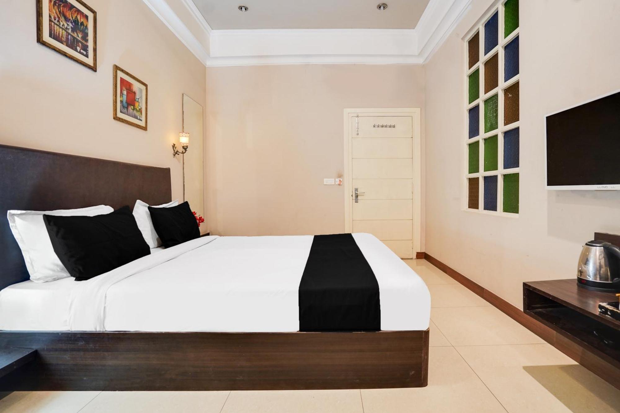 Super Townhouse Mansarovar Near Metro Station Jaipur Eksteriør bilde